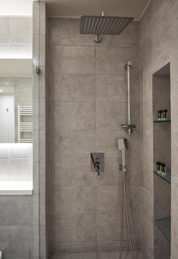 Charitos Iχ, Chic N Modern 2Bd Apt Atenas Exterior foto