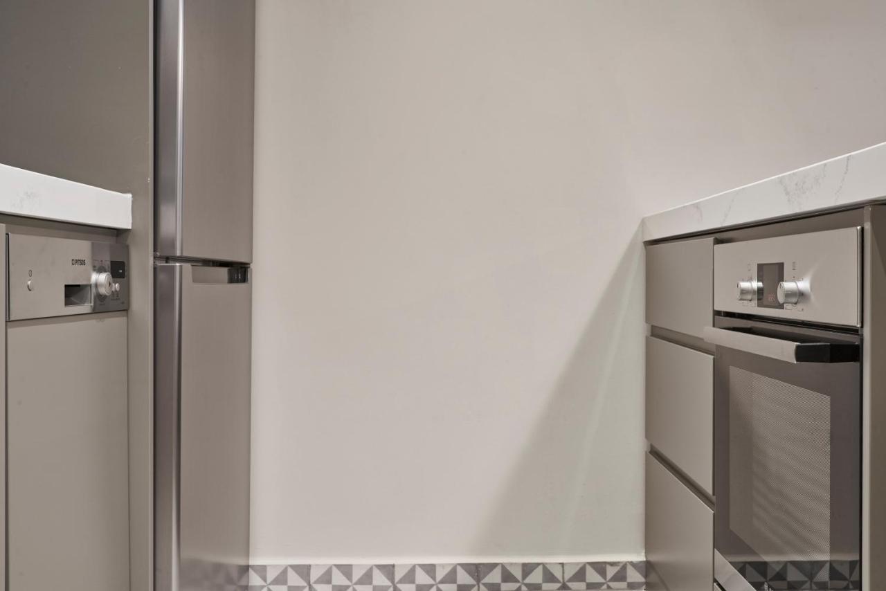 Charitos Iχ, Chic N Modern 2Bd Apt Atenas Exterior foto